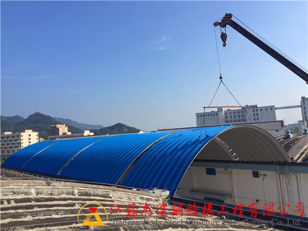拱形屋面?zhèn)}間罩棚