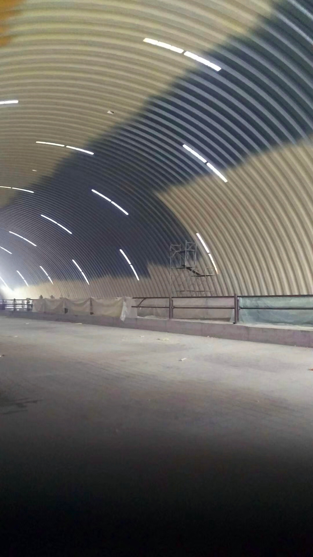 新疆石河子地區(qū)拱形屋面受力驗算